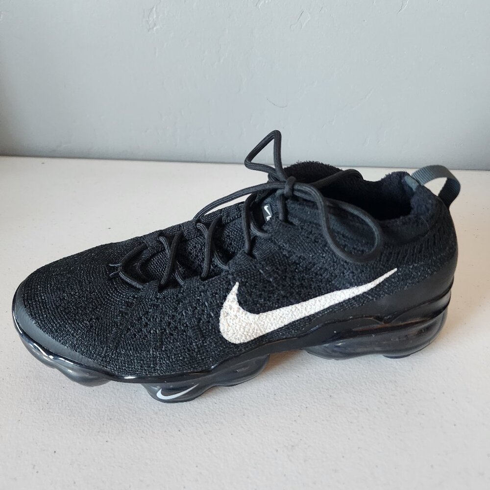 Nike Vapormax Sneaker "EUC" - Picture 12 of 16
